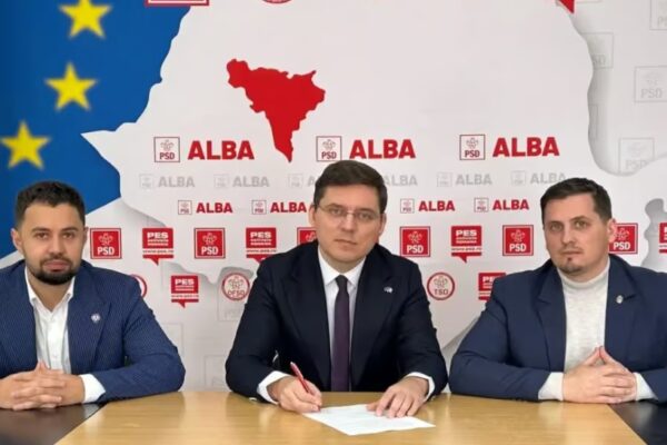 Comasarea 3 in 1: Oportuniști din toate partidele, uniți-vă!